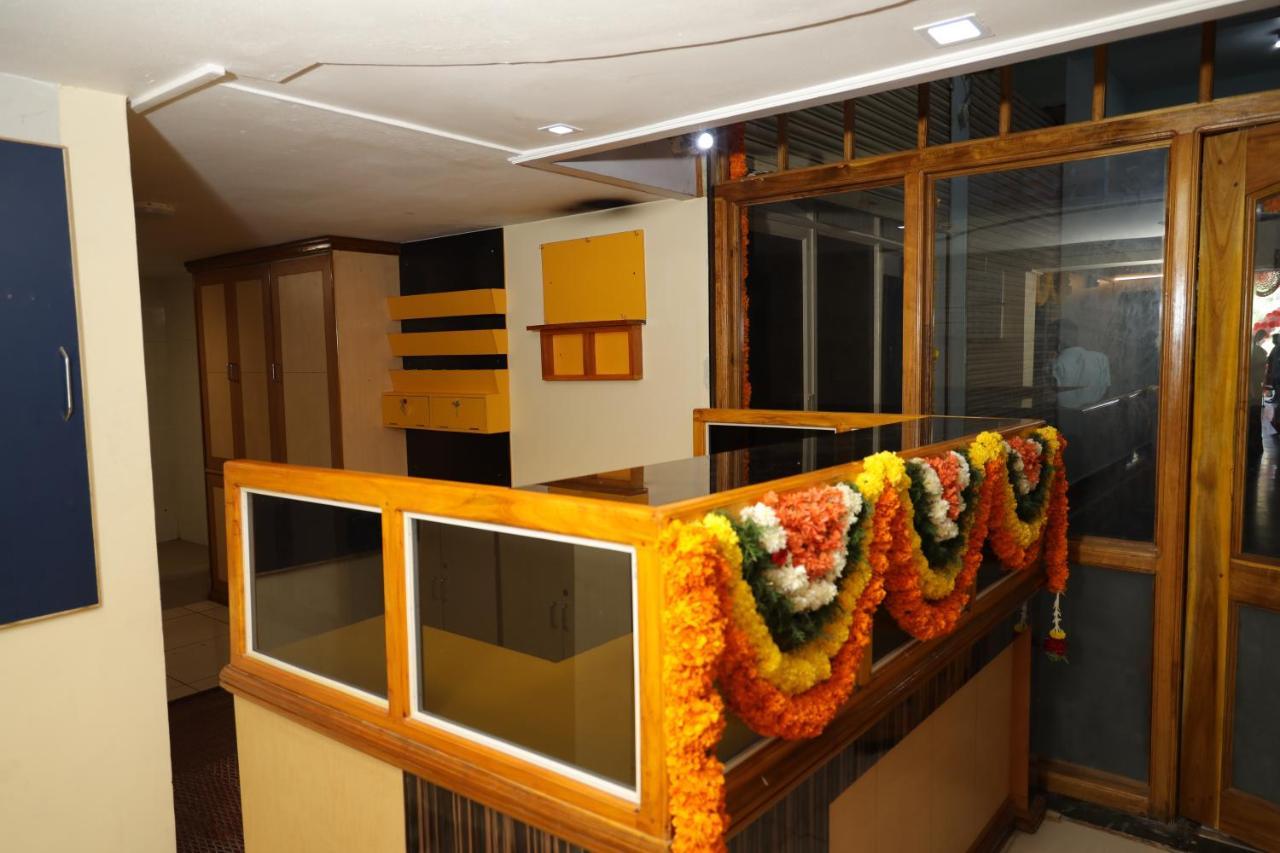 Shree Manjushree Residency Hotel Udupi Ngoại thất bức ảnh